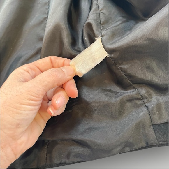 Edwards Signature Black Vest - Picture 15 of 16